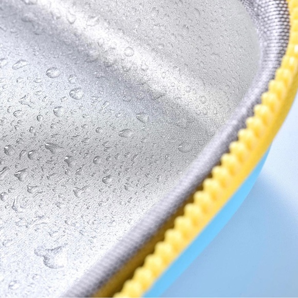 COO&KOO NWT Shark Blue Yellow Kids Lunchbox with Accesories - Picture 6 of 12